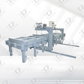 Discontinuous laminating machine